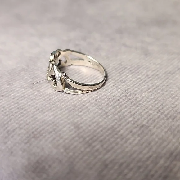 Tiffany & Co. Sterling Silver Triple Heart Paloma Picasso Ring Sz. 4.5 - Picture 3 of 8